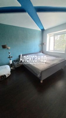 Продам двухкомнатную (2-комн.) квартиру, Токарева ул, 6, Сестрорецк г