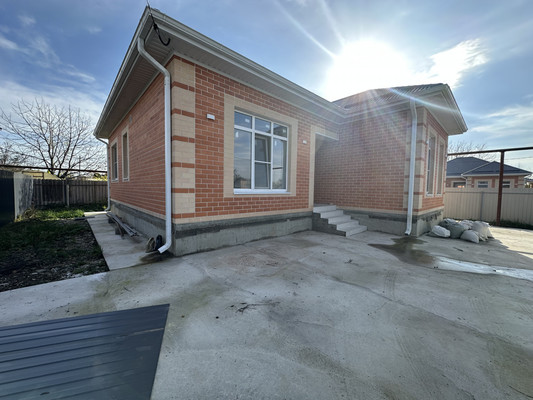 Продам дом, Роз ул, Белореченск г, 0 км от города