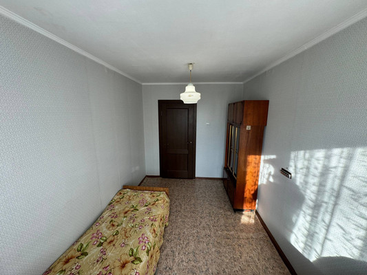 Продам многокомнатную квартиру, Ленинградская ул, 74, Комсомольск-на-Амуре г