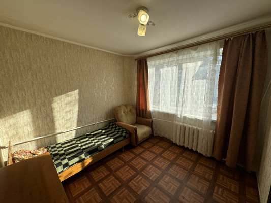 Продам многокомнатную квартиру, Ленинградская ул, 74, Комсомольск-на-Амуре г