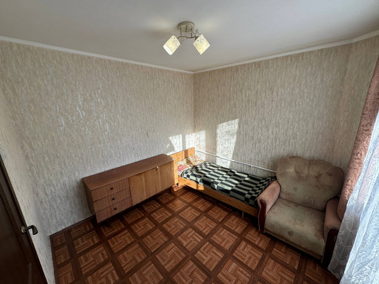 Продам многокомнатную квартиру, Ленинградская ул, 74, Комсомольск-на-Амуре г