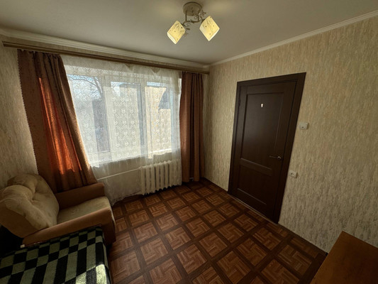 Продам многокомнатную квартиру, Ленинградская ул, 74, Комсомольск-на-Амуре г