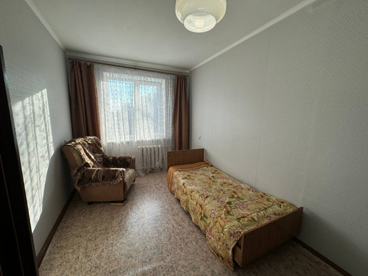 Продам многокомнатную квартиру, Ленинградская ул, 74, Комсомольск-на-Амуре г