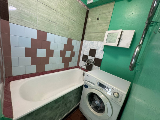 Продам многокомнатную квартиру, Ленинградская ул, 74, Комсомольск-на-Амуре г