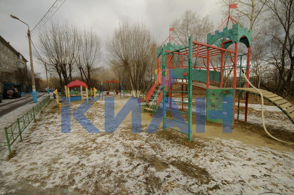 Продам трехкомнатную (3-комн.) квартиру, Металлургов пр-кт, 2А, Красноярск г