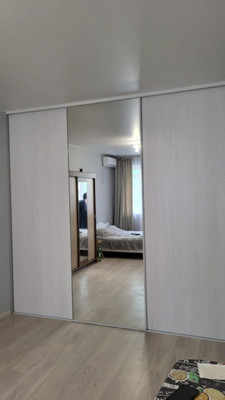 Продам однокомнатную (1-комн.) квартиру, Восточно-Кругликовская ул, 42/3к2, Краснодар г