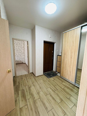 Сдам двухкомнатную (2-комн.) квартиру, Железнодорожная ул, 1кд, Симферополь г