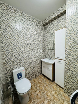 Сдам двухкомнатную (2-комн.) квартиру, Железнодорожная ул, 1кд, Симферополь г