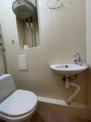 Продам трехкомнатную (3-комн.) квартиру, Орбитальная ул, 46, Ростов-на-Дону г