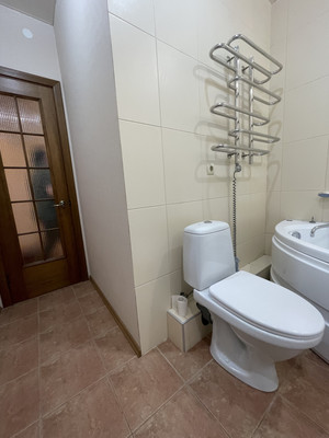 Продам трехкомнатную (3-комн.) квартиру, Орбитальная ул, 46, Ростов-на-Дону г