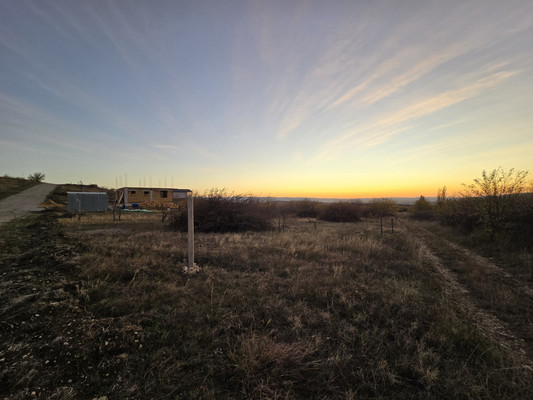 Продам участок 13,1 соток, ИЖС, Луговая ул, Дружное с, 0 км от города