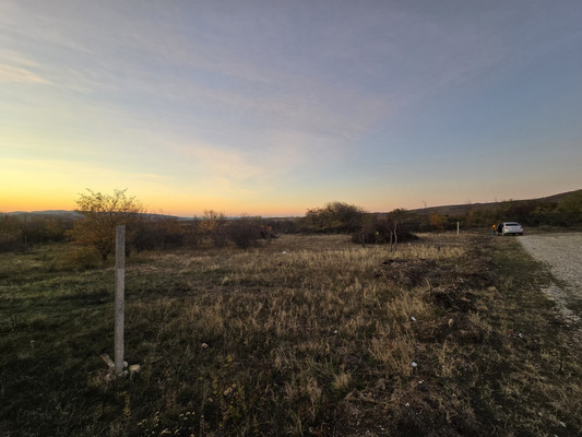 Продам участок 13,1 соток, ИЖС, Луговая ул, Дружное с, 0 км от города