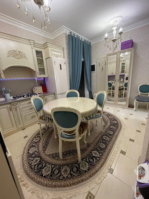 Продам трехкомнатную (3-комн.) квартиру, Газопроводная ул, 11, Махачкала г