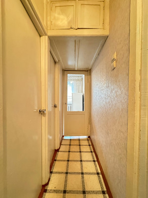 Продам двухкомнатную (2-комн.) квартиру, Осипенко ул, 24, Нальчик г