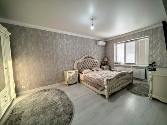 Продам двухкомнатную (2-комн.) квартиру, Шарданова ул, 48кБ, Нальчик г