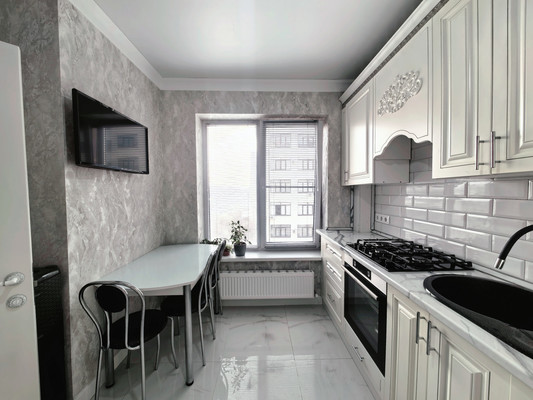 Продам двухкомнатную (2-комн.) квартиру, Шарданова ул, 48кБ, Нальчик г