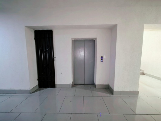 Продам двухкомнатную (2-комн.) квартиру, Шарданова ул, 48кБ, Нальчик г