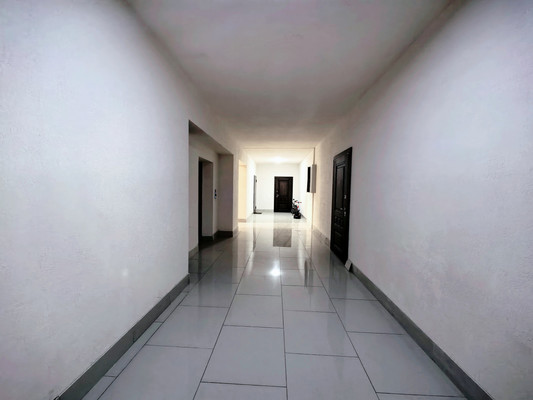 Продам двухкомнатную (2-комн.) квартиру, Шарданова ул, 48кБ, Нальчик г