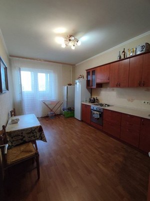 Продам двухкомнатную (2-комн.) квартиру, Южная ул, 8, Клин г