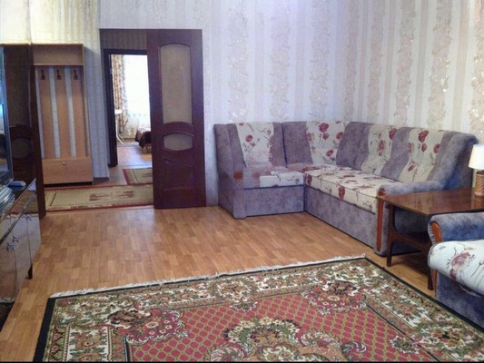 Продам двухкомнатную (2-комн.) квартиру, Южная ул, 8, Клин г