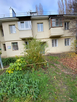 Продам комнату в 3-комн. квартире, Новороссийская ул, 141, Армавир г