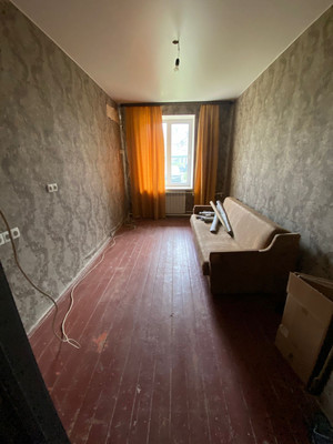 Продам комнату в 3-комн. квартире, Новороссийская ул, 141, Армавир г