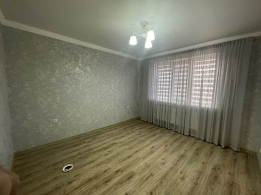 Продам двухкомнатную (2-комн.) квартиру, Шогенова ул, 55, Нальчик г