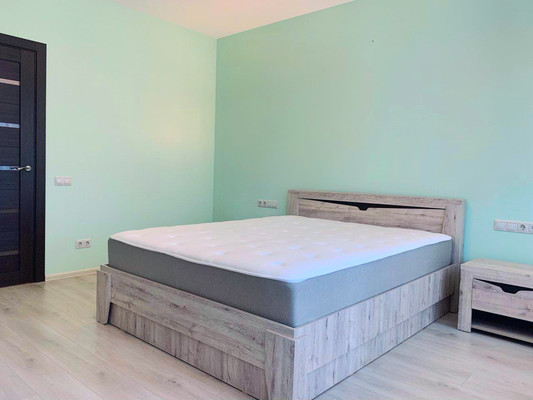 Продам двухкомнатную (2-комн.) квартиру, Донецкая ул, 30к1, Москва г