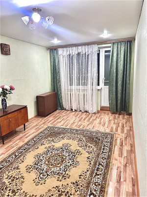 Продам однокомнатную (1-комн.) квартиру, 35-й мкр, 37, Октябрьский г