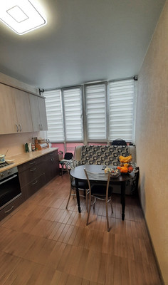 Продам однокомнатную (1-комн.) квартиру, Ковыльная ул, 36ке, Симферополь г