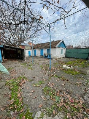 Продам участок 10 соток, ИЖС, Осипенко ул, 34, Новокубанск г, 0 км от города