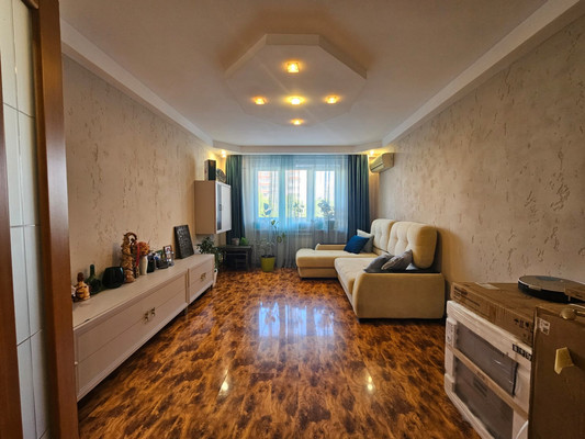 Продам двухкомнатную (2-комн.) квартиру, Дзержинского пр-кт, 219А, Новороссийск г