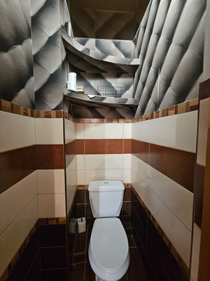 Продам двухкомнатную (2-комн.) квартиру, Дзержинского пр-кт, 219А, Новороссийск г