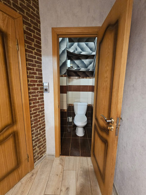 Продам двухкомнатную (2-комн.) квартиру, Дзержинского пр-кт, 219А, Новороссийск г