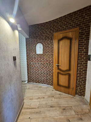 Продам двухкомнатную (2-комн.) квартиру, Дзержинского пр-кт, 219А, Новороссийск г