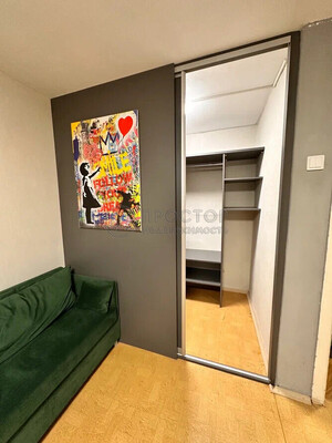 Продам однокомнатную (1-комн.) квартиру, Большая Семёновская ул, 27к2, Москва г