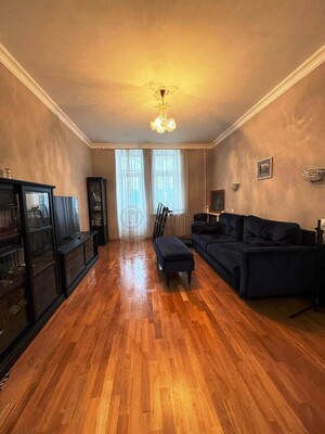 Продам трехкомнатную (3-комн.) квартиру, Стратонавтов проезд, 9, Москва г