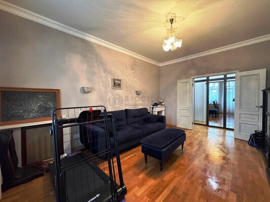 Продам трехкомнатную (3-комн.) квартиру, Стратонавтов проезд, 9, Москва г