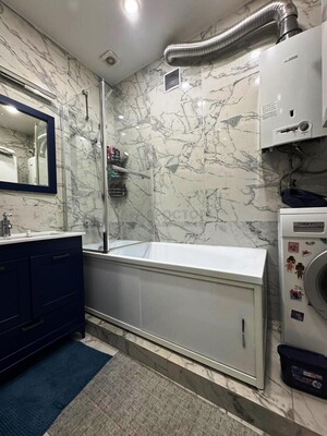 Продам трехкомнатную (3-комн.) квартиру, Стратонавтов проезд, 9, Москва г