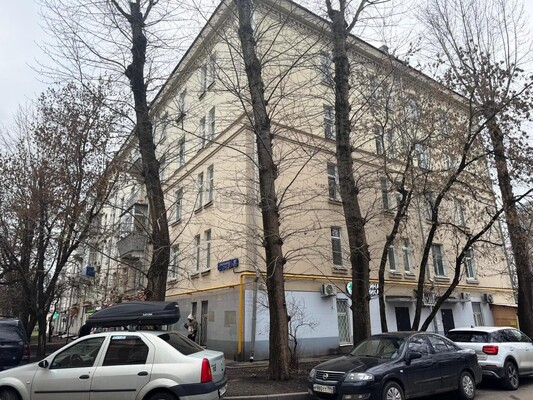 Продам трехкомнатную (3-комн.) квартиру, Стратонавтов проезд, 9, Москва г