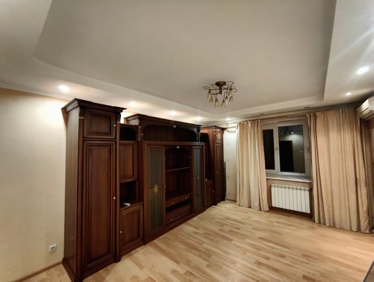 Продам однокомнатную (1-комн.) квартиру, 8 Марта ул, 43к2, Люберцы г