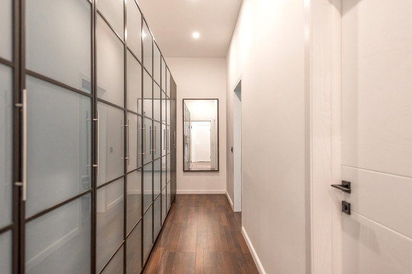 Продам трехкомнатную (3-комн.) квартиру, Дмитровка Б. ул, 7/5, Москва г