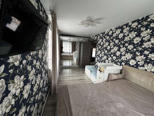 Продам двухкомнатную (2-комн.) квартиру, Комсомольская ул, 26, Деденево рп