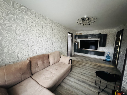 Продам двухкомнатную (2-комн.) квартиру, Комсомольская ул, 26, Деденево рп