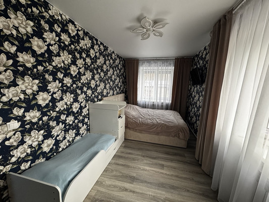 Продам двухкомнатную (2-комн.) квартиру, Комсомольская ул, 26, Деденево рп