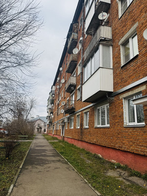 Продам двухкомнатную (2-комн.) квартиру, Комсомольская ул, 26, Деденево рп