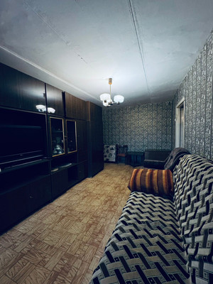 Продам двухкомнатную (2-комн.) квартиру, Мира ул, 8, Верея г