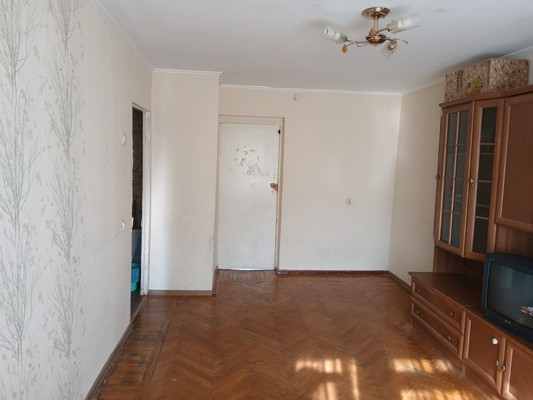 Продам двухкомнатную (2-комн.) квартиру, Калинина ул, 120, Тихорецк г