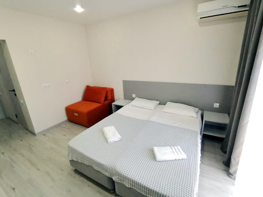 Продам коммерческое помещение 21,5 м2, Ангарский пер, 6, Витязево с