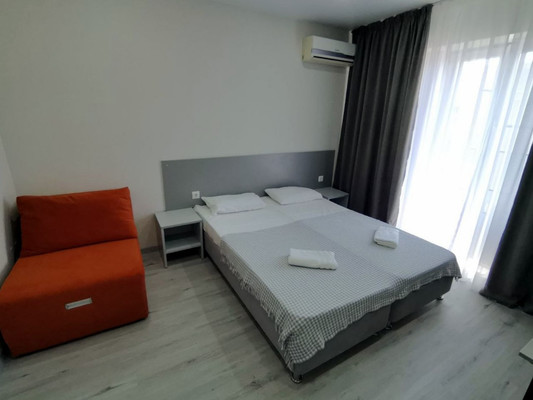 Продам коммерческое помещение 21,5 м2, Ангарский пер, 6, Витязево с